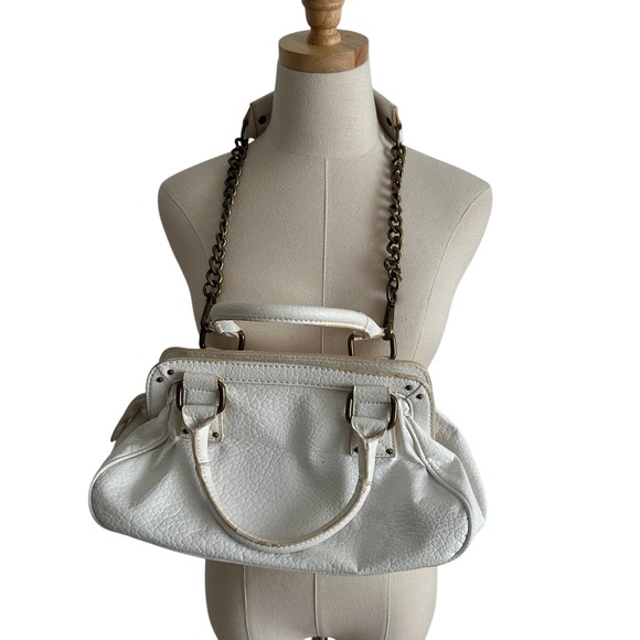 Simply Vera Vera Wang White Satchel Handbag Purse Top Handle Chain Strap - Picture 1 of 6